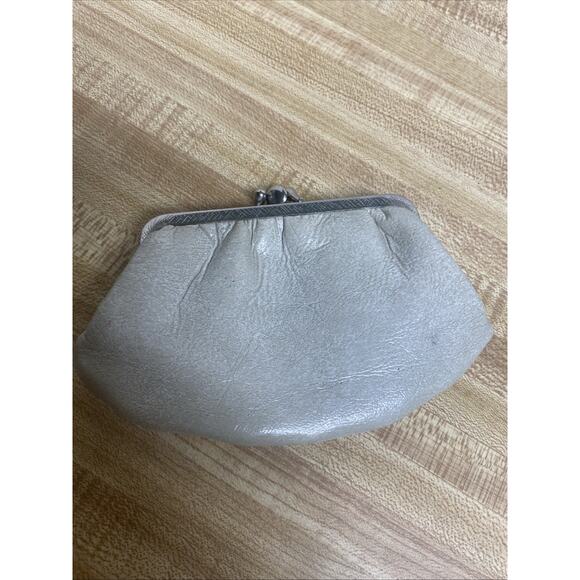 Unbranded Handbags - Vintage Dual Kiss Lock Coin Purse Wallet Cream Faux Leather
